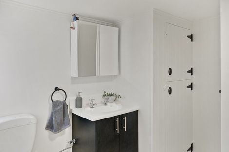 Photo of property in 24 Arrow Street, Wakefield, 7025