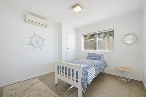 Photo of property in 59 Torkar Road, Clarks Beach, 2122