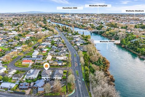 Photo of property in 4/64 Banbury Crescent, Fairfield, Hamilton, 3214