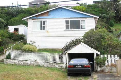 Photo of property in 94 Eden Street, Island Bay, Wellington, 6023