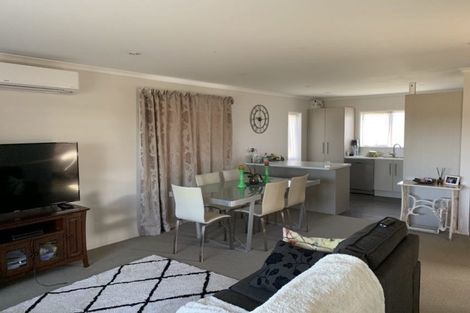 Photo of property in 13/11 Errol Close, Burbush, Hamilton, 3288