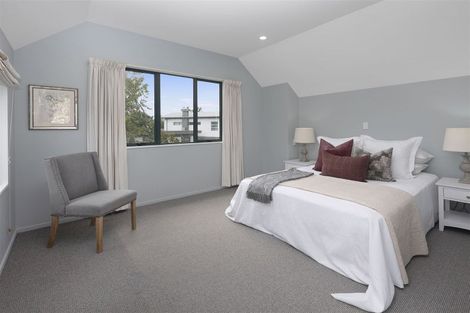 Photo of property in 16 Ngahere Street, Fendalton, Christchurch, 8041