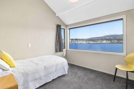 Photo of property in 33 Doon Street, Vauxhall, Dunedin, 9013