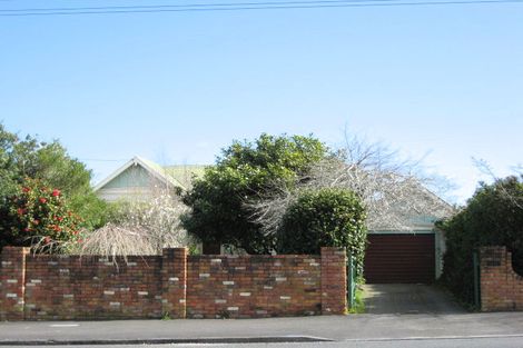 Photo of property in 56 Paynters Avenue, Strandon, New Plymouth, 4312