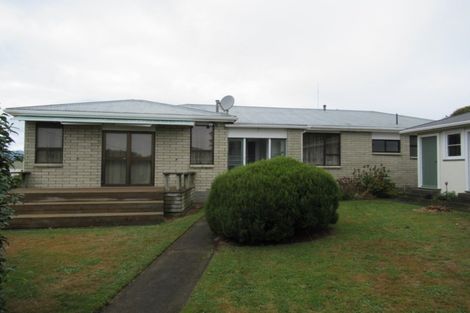 Photo of property in 451 Kuku Beach Road, Kuku, Levin, 5570