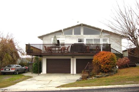 Photo of property in 29 Hood Crescent, Arrowtown, 9302