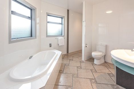 Photo of property in 29 Lithgow Drive, Otamatea, Whanganui, 4500