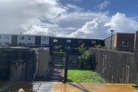 Photo of property in 11/1 Scott Road, Hobsonville, Auckland, 0616