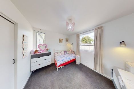 Photo of property in 30 Terry Crescent, Milson, Palmerston North, 4414