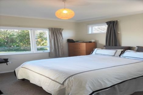 Photo of property in 55 Tirohanga Road, Tirohanga, Lower Hutt, 5010