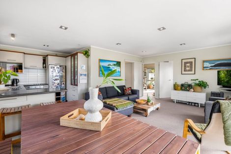 Photo of property in 30 Windsor Drive, Tairua, 3508