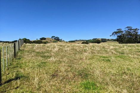 Photo of property in 662 West Coast Road, Makarau, Warkworth, 0981