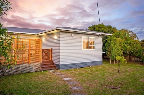Photo of property in 699 Te Atatu Road, Te Atatu Peninsula, Auckland, 0610