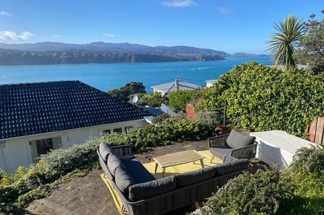 Photo of property in 77 Sidlaw Street, Strathmore Park, Wellington, 6022