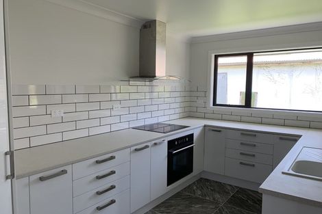 Photo of property in 19 Mill Street, Marton, 4710