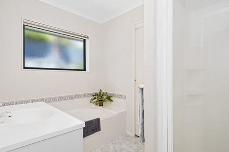 Photo of property in 93 Sterling Gate Drive, Bethlehem, Tauranga, 3110