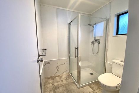 Photo of property in 1/8 Alston Avenue, Kelston, Auckland, 0602