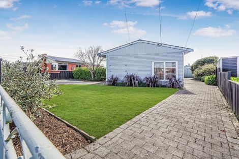 Photo of property in 48 English Street, St Andrews, Hamilton, 3200