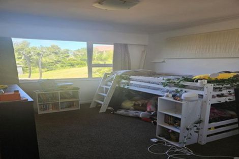 Photo of property in 48 Cunliffe Street, Johnsonville, Wellington, 6037