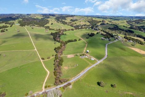 Photo of property in 122 Iranui Road, Inner Kaiti, Gisborne, 4010