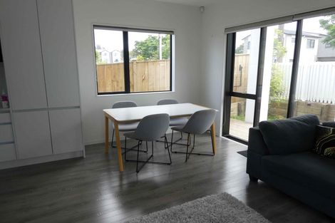 Photo of property in 20/12 Arney Road, Ranui, Auckland, 0612