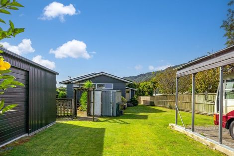 Photo of property in 4 Huia Street, Waikawa, Picton, 7220