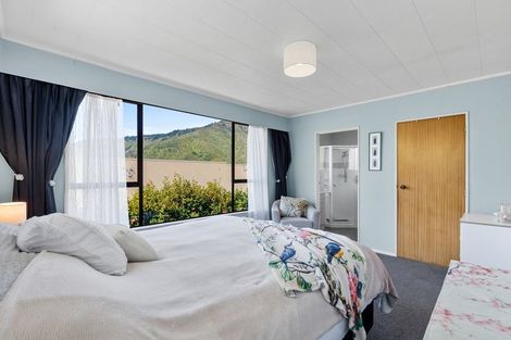 Photo of property in 16 The Anchorage, Waikawa, Picton, 7220