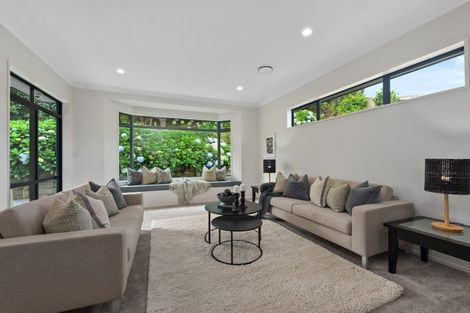 Photo of property in 55a Lonely Track Road, Fairview Heights, Auckland, 0632