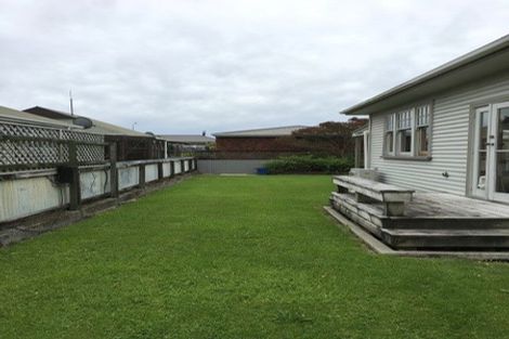 Photo of property in 15 Cowper Street, Greymouth, 7805