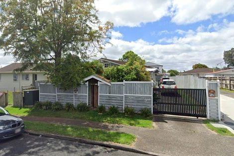 Photo of property in 8 John Walker Drive, Manurewa, Auckland, 2102