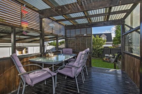 Photo of property in 9 Tainui Street, Onerahi, Whangarei, 0110