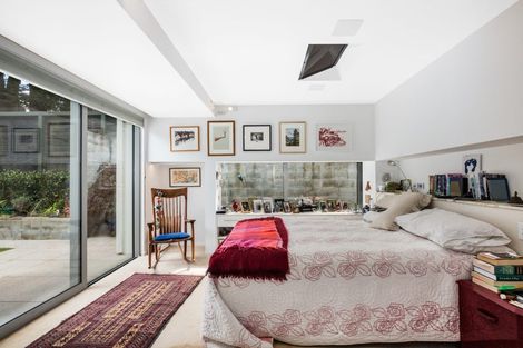 Photo of property in 82 Blue Mountains Road, Pinehaven, Upper Hutt, 5019