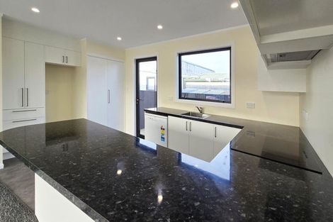 Photo of property in 12 Kauri Road, Stanmore Bay, Whangaparaoa, 0932