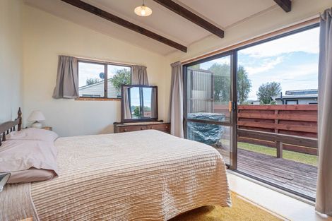 Photo of property in 3 Rees Avenue, Cooks Beach, Whitianga, 3591