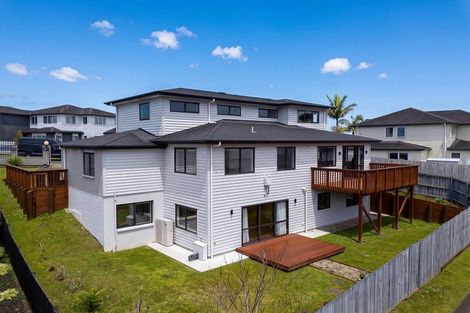 Photo of property in 108 San Valentino Drive, Henderson, Auckland, 0612