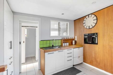 Photo of property in 24 Coates Street, Westport, 7825