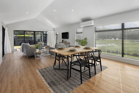 Photo of property in 3 Clover Lane, Te Kamo, 0185