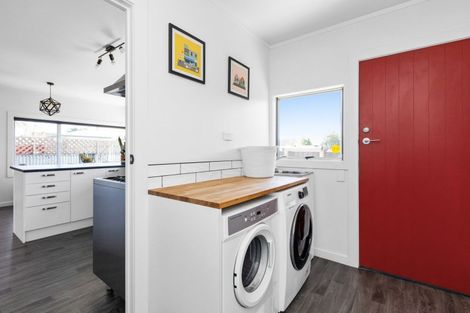 Photo of property in 404a Burnett Street, Mahora, Hastings, 4120