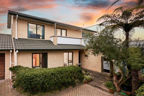 Photo of property in 5 Coulston Place, Riverdale, Gisborne, 4010