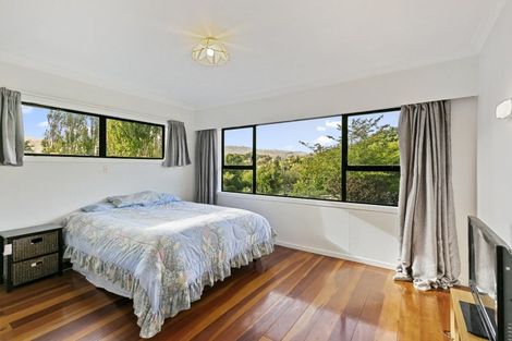 Photo of property in 20 Lyndhurst Road, Tawa, Wellington, 5028