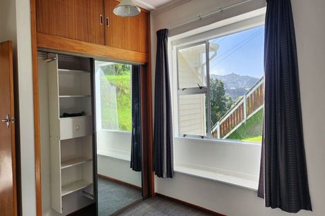 Photo of property in 3 Tamar Street, Island Bay, Wellington, 6023