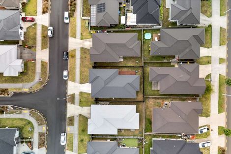 Photo of property in 17 Perla Road, Pukekohe, 2120