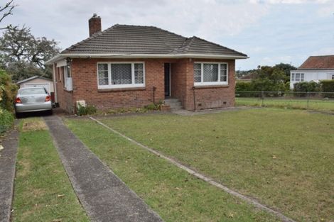 Photo of property in 51 Seabrook Avenue, New Lynn, Auckland, 0600