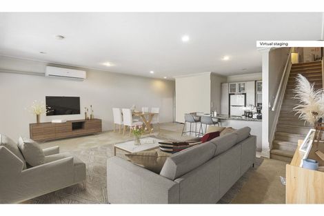 Photo of property in 4/126 Stancombe Road, Flat Bush, Auckland, 2016