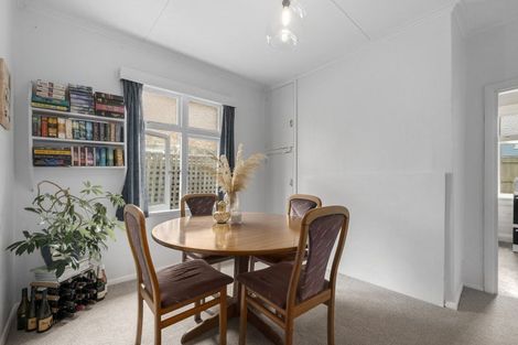 Photo of property in 5 Te Mome Road, Alicetown, Lower Hutt, 5010