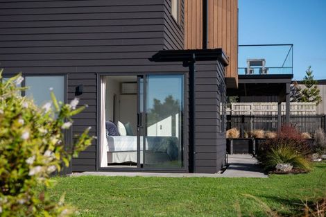 Photo of property in 52 Rangitahi Road, Raglan, 3225