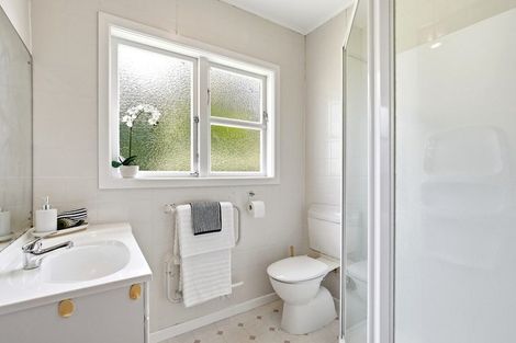 Photo of property in 31 Highbury Road, Highbury, Wellington, 6012