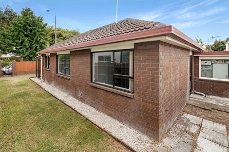 Photo of property in 2/218 Lincoln Road, Addington, Christchurch, 8024