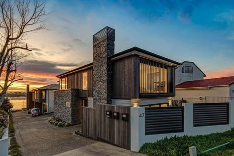 Photo of property in 47a Takutai Avenue, Half Moon Bay, Auckland, 2012