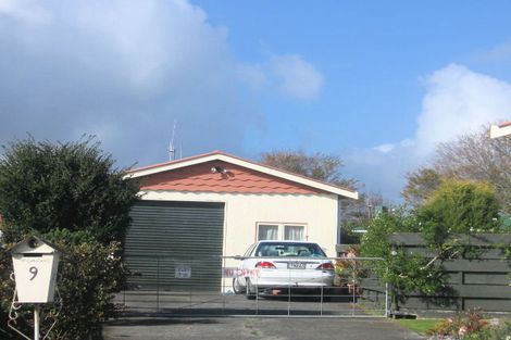 Photo of property in 9 Waterford Place, Westbrook, Palmerston North, 4412